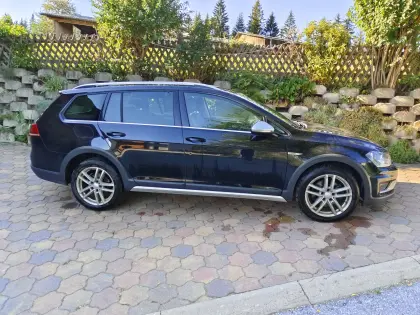 VW Golf zu verkaufen