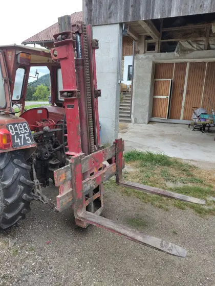 Hubwerk für Traktor