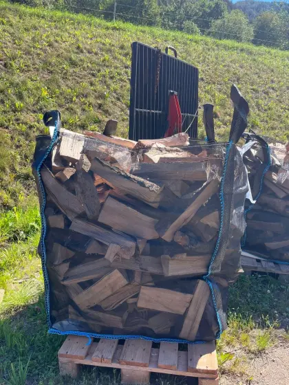 Brennholz zu verkaufen