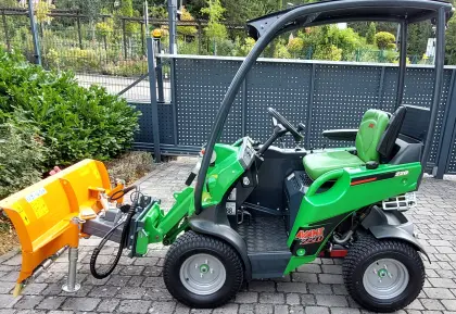 AVANT 220