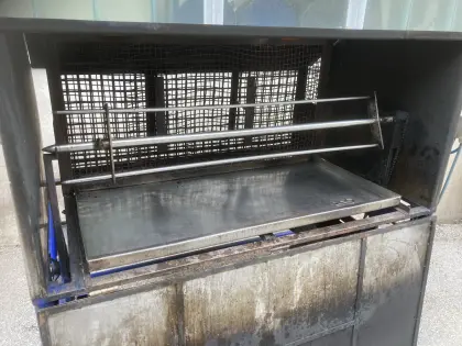 Spanferkelgriller