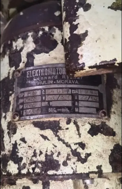 Historische Ständerbohrmaschine, Bj. 1944, Riemenantrieb