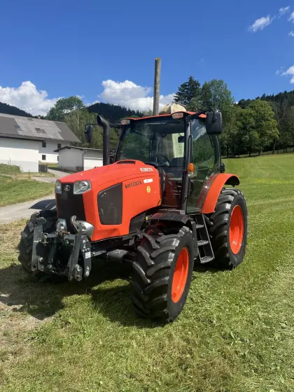 Kubota M110GX