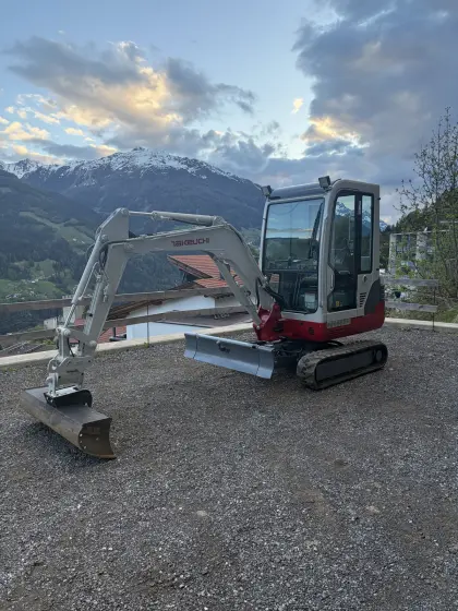 Takeuchi TB 219
