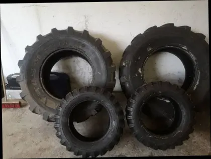 BKT Reifen 17.5L-24, 10-16.5