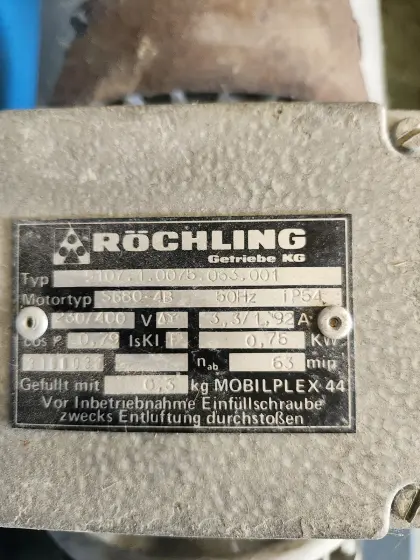 Futtermaschine