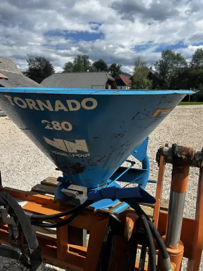 Dungstreuer Tornado 280 (Vogel, Noot Tornado 280)