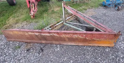 Kürbispflug für Frontlader 2,8 m