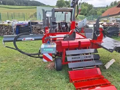 Krpan CH 32 Holzspalter