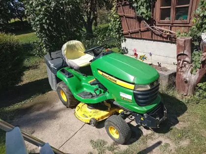 Rasenmähertraktor John Deere X300R