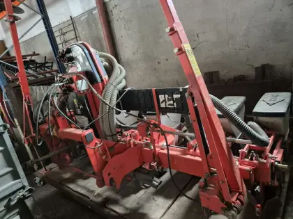 Kuhn Planter 2
