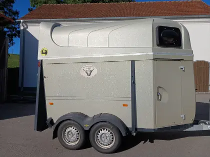 Tiertransporter Humbaur