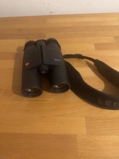 Feldstecher Leica Geovid R 10x42
