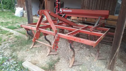 Grubber mit Säkasten