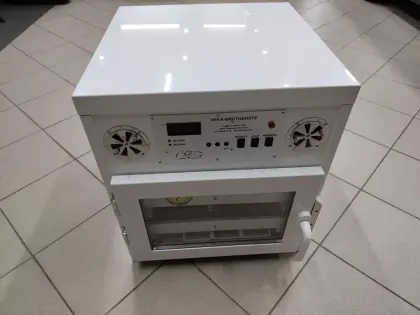 HEKA Turbo 84 Brutmaschine, Inkubator für bis zu 96 Eier