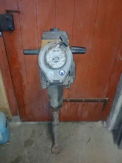 Wacker Neuson Stopfhammer, Stemmhammer BH 22