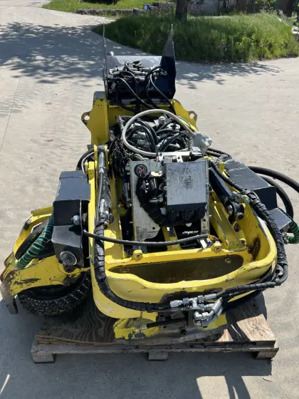 Harvester Head John Deere H415