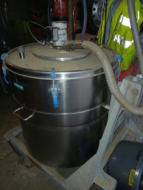 Milchtank mit Kühlung
