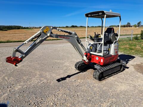 Minibagger Takeuchi TB 215 R