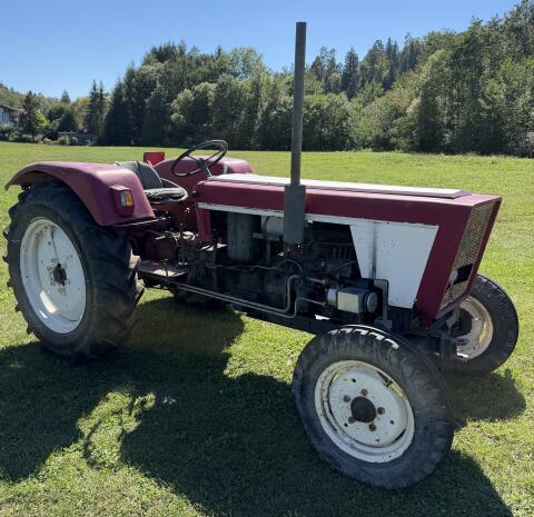 Verkaufe Traktor