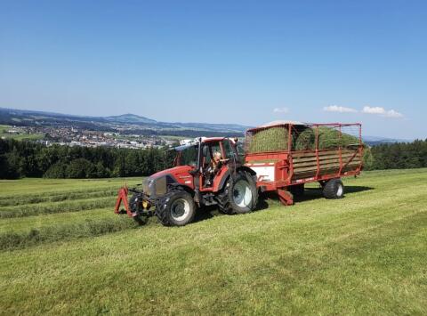 Gruber Ladewagen LH1027