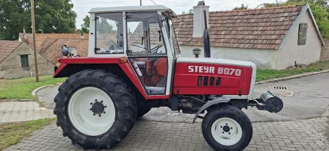 Steyr 8070