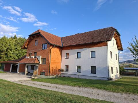 Haus in Alleinlage zu vermieten