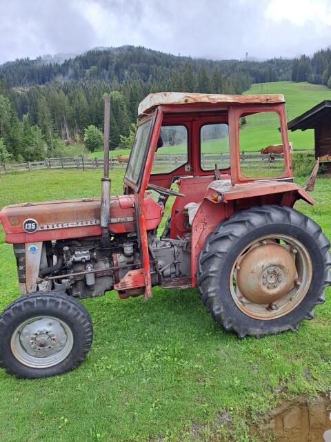 Massey Ferguson MF 135