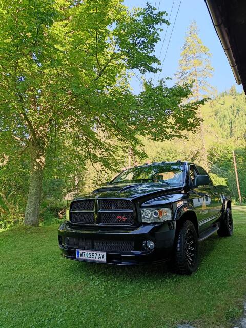 Dodge RAM R/T