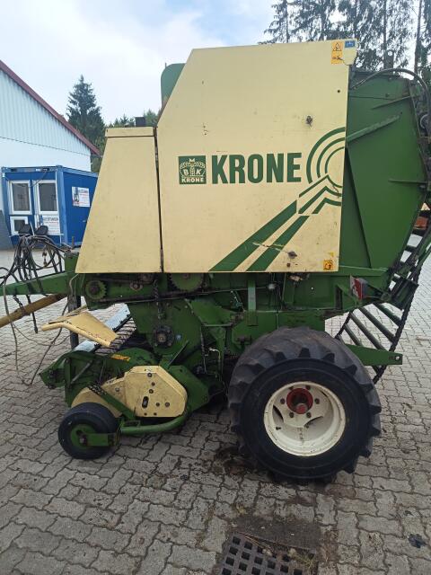Rundballenpresse Krone Varius KR 10-16S