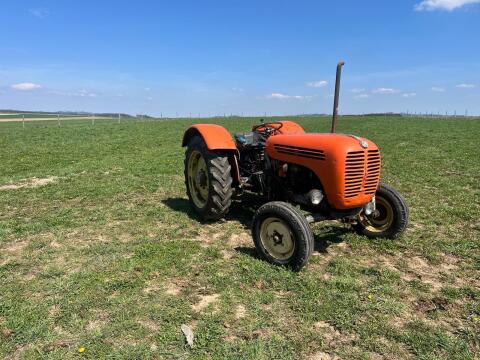 Steyr Traktor 288