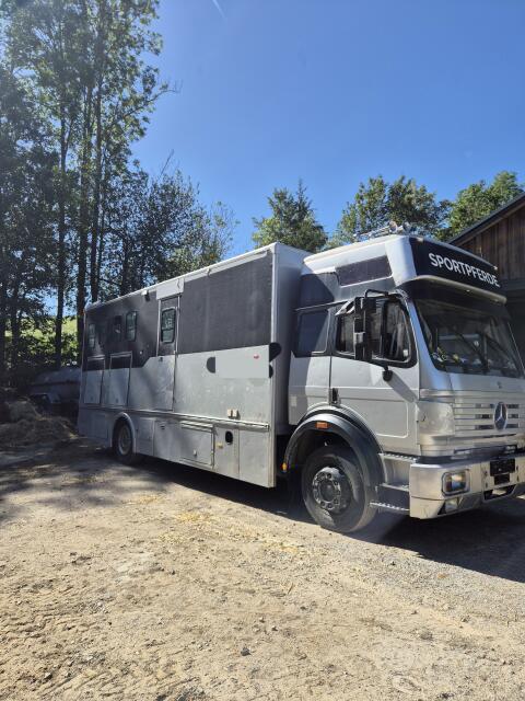 Mercedes 1424 L