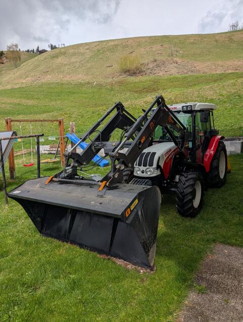 Steyr Kompakt 4075 Komfort 2 Steyr 4075