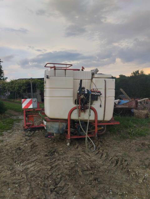Feldspritze Holder IS 1.000
