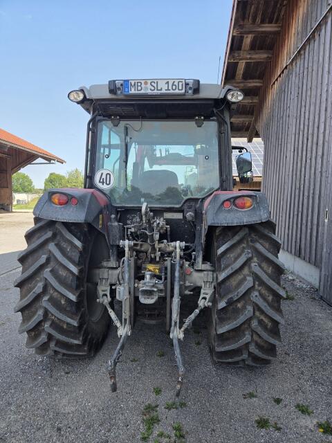 Traktor Massey Ferguson 4708 M