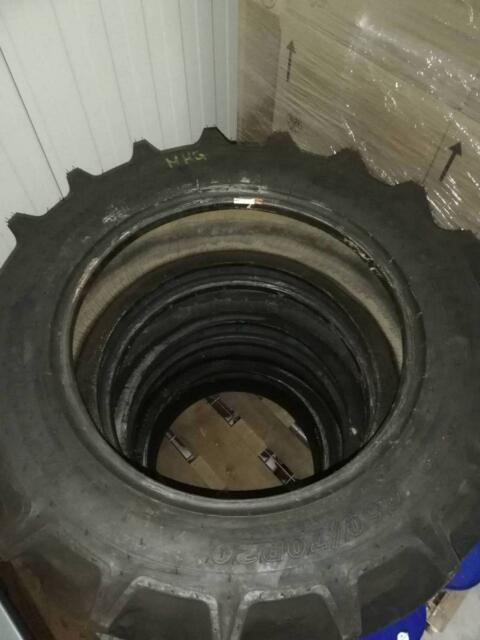 260/70R20 113A8 Reifen Goodyear Traktor Optitrac DT812