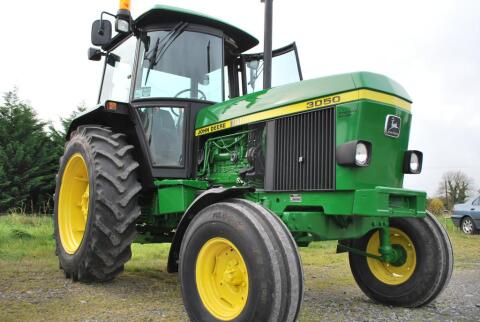 Suche John Deere 2650/2850/3050 Hinterrad