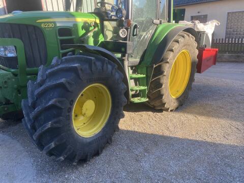 Reifen 540/65 R 24, 600/65 R 38