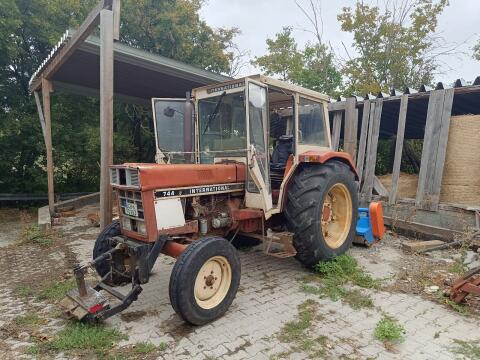 IHC 744 Schlepper ca. 70 PS, Motor revidiert, IHC 744