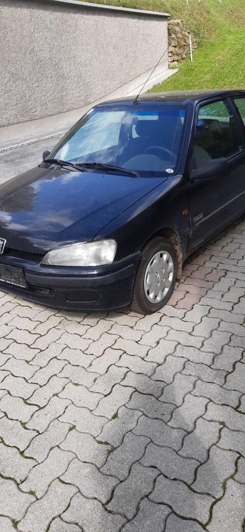 Peugeot 106