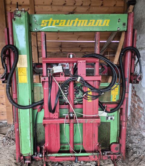 Verkaufe Siloblockschneider Strautmann Hydrofox HK 2