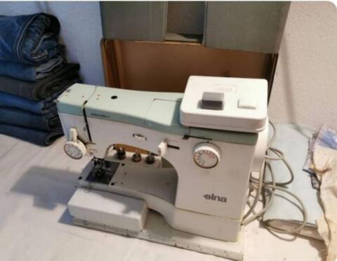 Nähmaschine