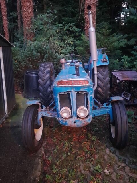 Fordson Super Dexta