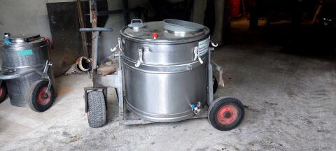 Westfalia Milchtank 450 l mit Sumpf, Transportwagen Typ 450
