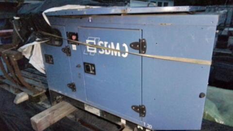 Lärmschutzgehäuse für Dieselgenerator