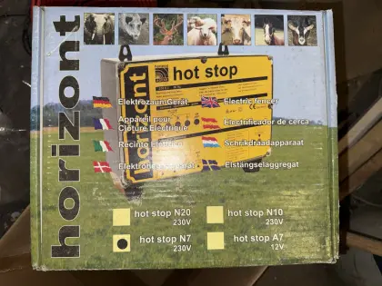 Horizont Weidezaun-Set neu und OVP, Elektrozaungerät Hot Stop N7