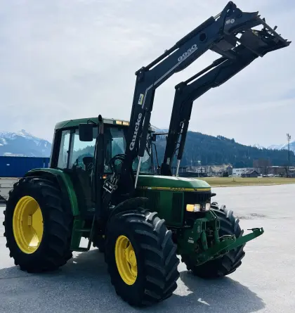 John Deere 6400