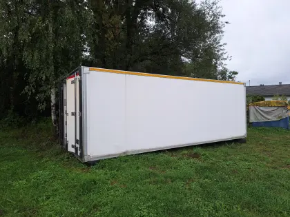 Containerkoffer 7,30 m Länge, Bj. 2017, mit Türen