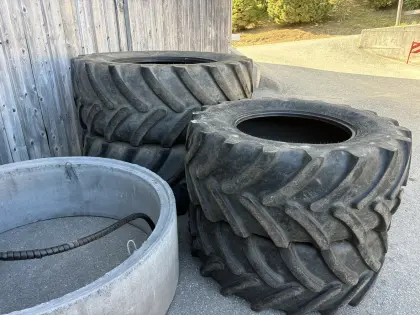 Reifen 650/65R38 und 540/65R28