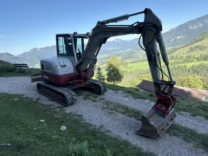 Takeuchi TB260